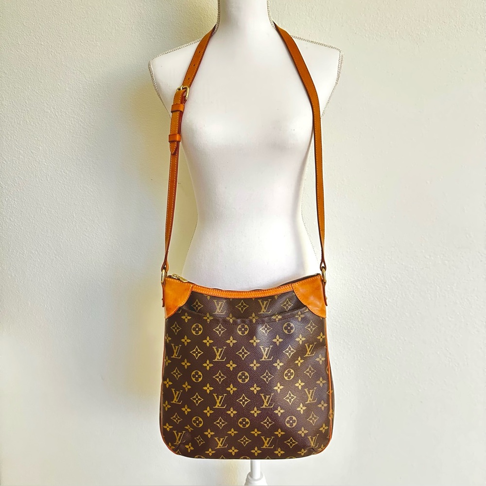Louis Vuitton Crossbody Messenger Odeon MM Bag